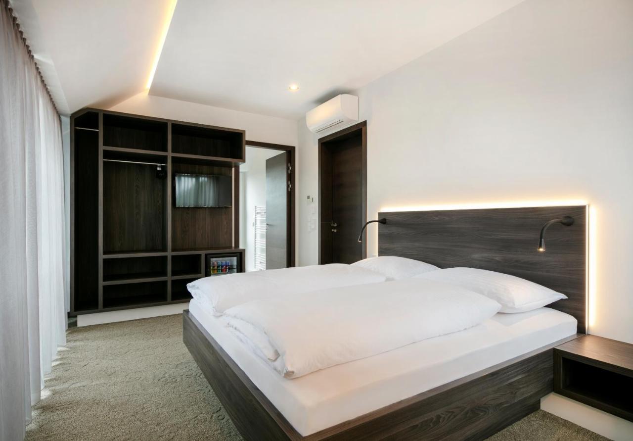 Hotel Spitzerberg By B-Smart Hundsheim ภายนอก รูปภาพ
