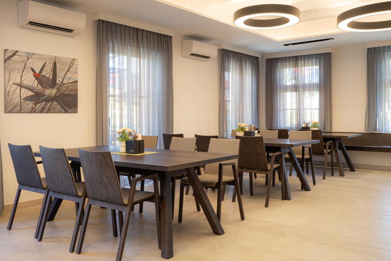 Hotel Spitzerberg By B-Smart Hundsheim ภายนอก รูปภาพ